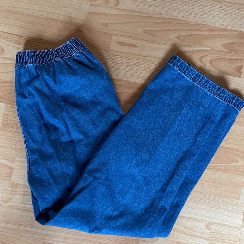 Women’s vintage mom jeans by Rebecca Malone - size M